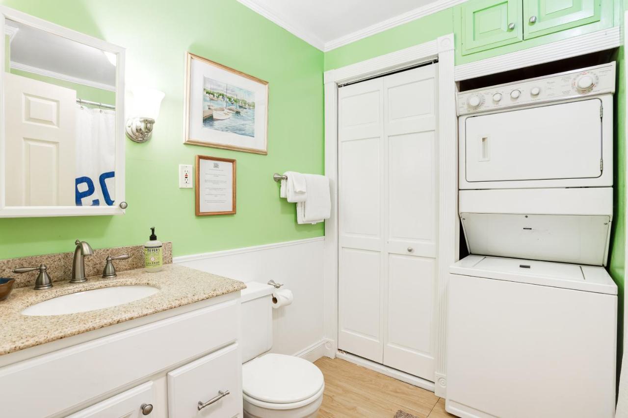 Lucky Stone Cottage Tremont エクステリア 写真
